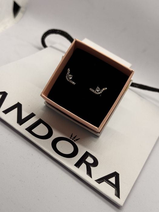 Pandora обеци Пандора