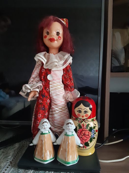 Фарфоровые статуетки 60 годов