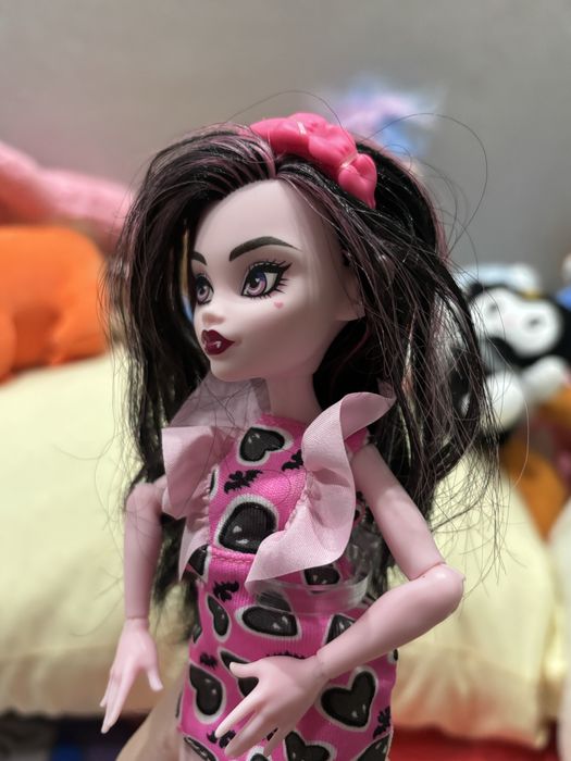 кукла дракулаура