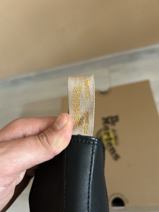 DR. Martens Black Vegan 2976 Chelsea Boots