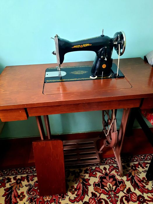 Швейная машина Подольск