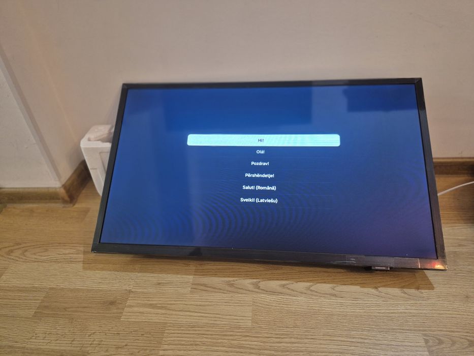 Televizor Smart Samsung LED UE32H5002F, 80 cm, HD, HDR, Clasa F nou desigilat