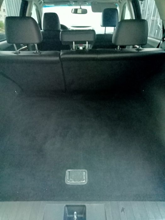 Субару аутбек 2011 года