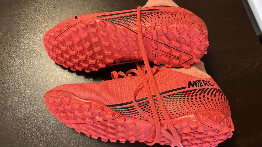 Стоножки Nike Mercurial