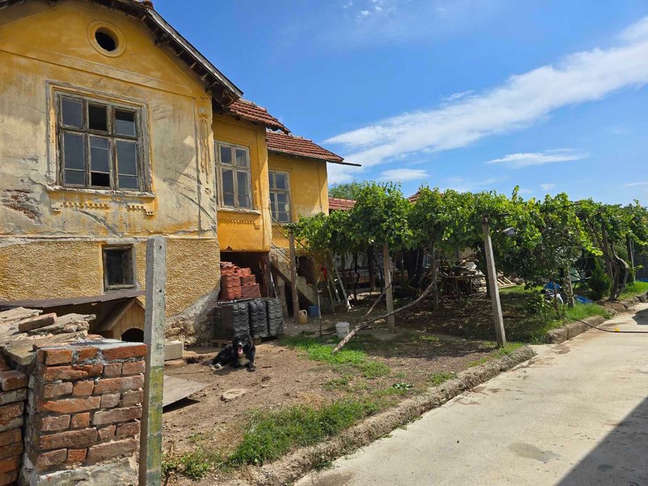 Продава се Къща в Кюстендил, Румена войвода - 70 кв.м за 672 €/кв.м - Снимка #1