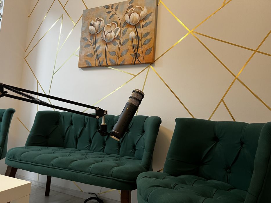 Studio podcast 30mp 3 camere Sony |3 microfoane Rode | Editare | Live