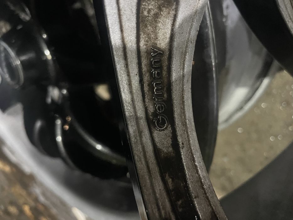 Джанти BMW  5х120/19 цола/8.5j/et38 alutec germany
