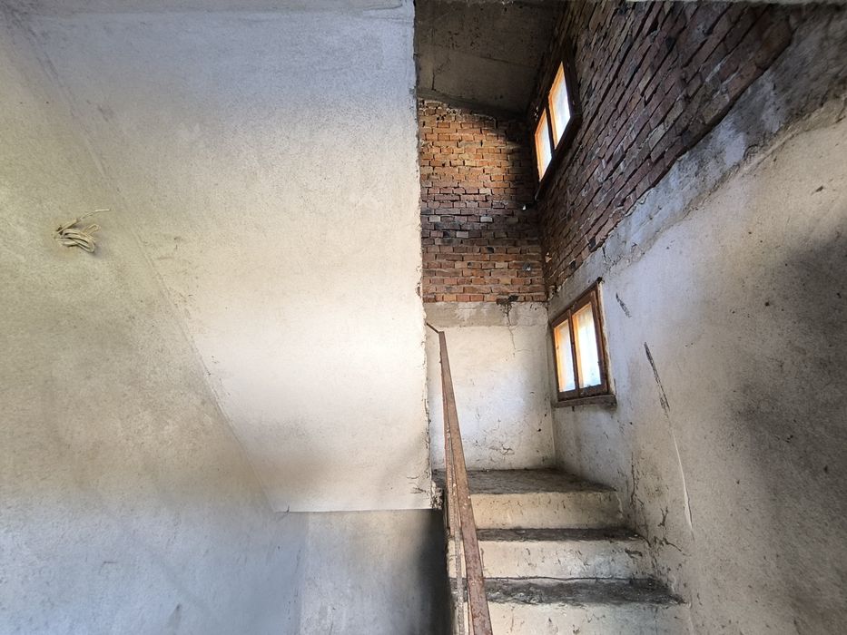 Продава се Къща в с. Тияновци, Област Видин - 320 кв.м за 76 €/кв.м - Снимка #8