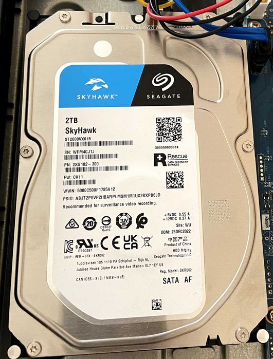 Жесткий диск HDD Seagate Skyhawk 2ТБ