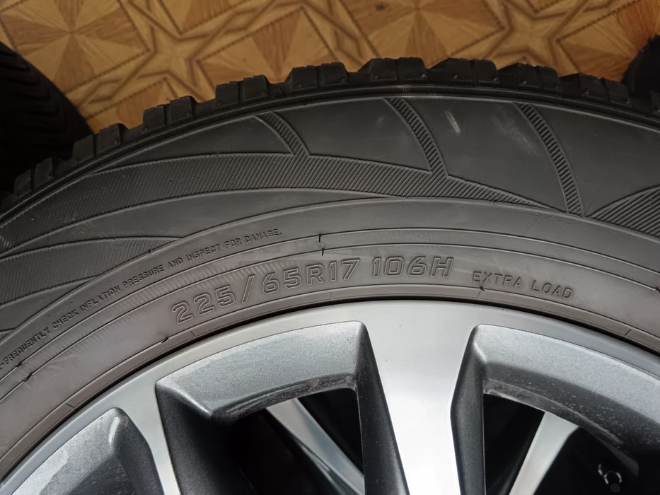 Set jante aliaj prindere 5x114.3 et 45 cu anvelope iarna 225/65/17 mazda kia Hyundai Renault Dacia