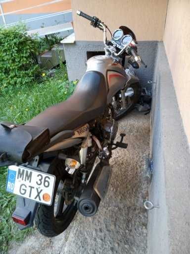 Motocicletă FIRST BIKE MEGA 150cc – stare bună, consum redus