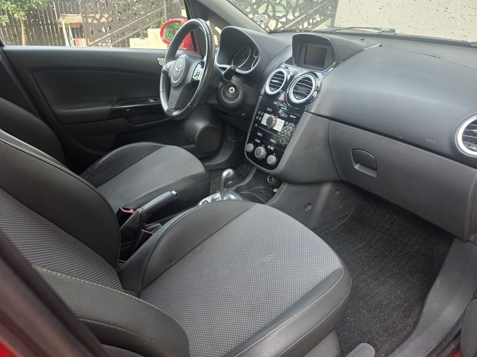Opel corsa 2007 Cutie automata...1.2 benzina 80cp..121.000 km reali
