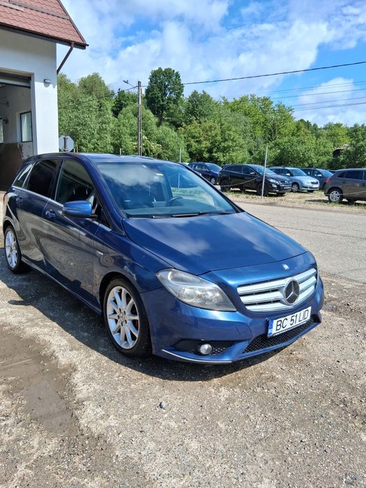 MERCEDES-BENZ B-Class