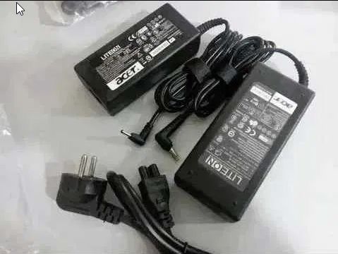 от ACER * для ноутбука зарядка блок питания . .