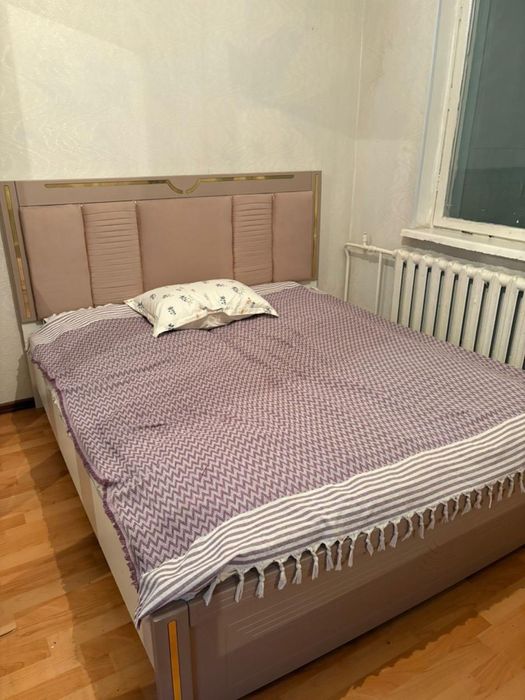 Продается Спальный гарнитур