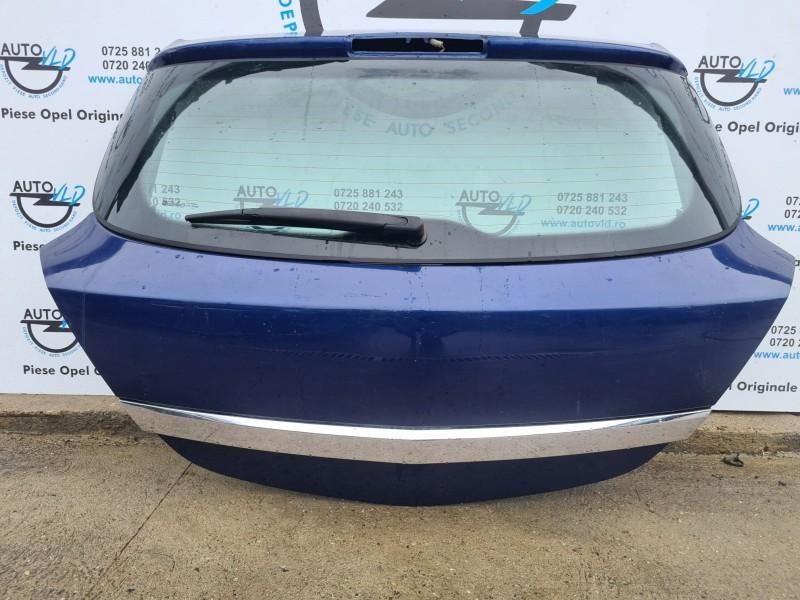 Haion cu luneta Opel Astra H GTC