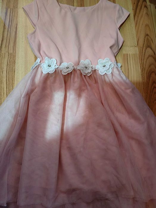 детска рокля 152