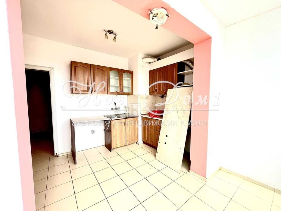 Дава се под наем Двустаен апартамент в Варна, Кайсиева градина - 45 кв.м за 204 € - Снимка #1