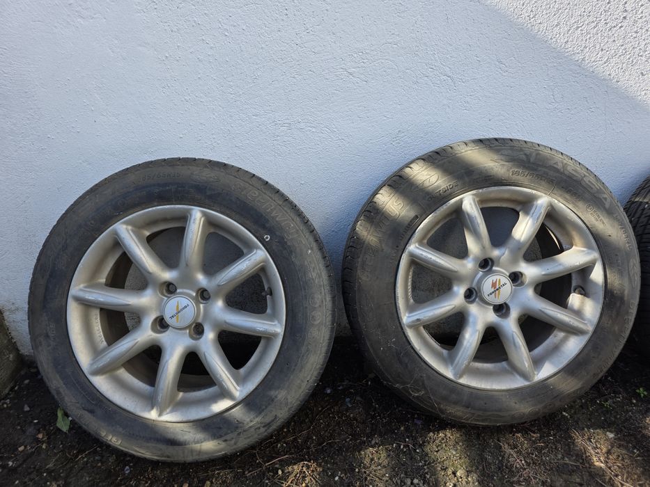 Jante Aliaj 15 cu cauciucuri de vara