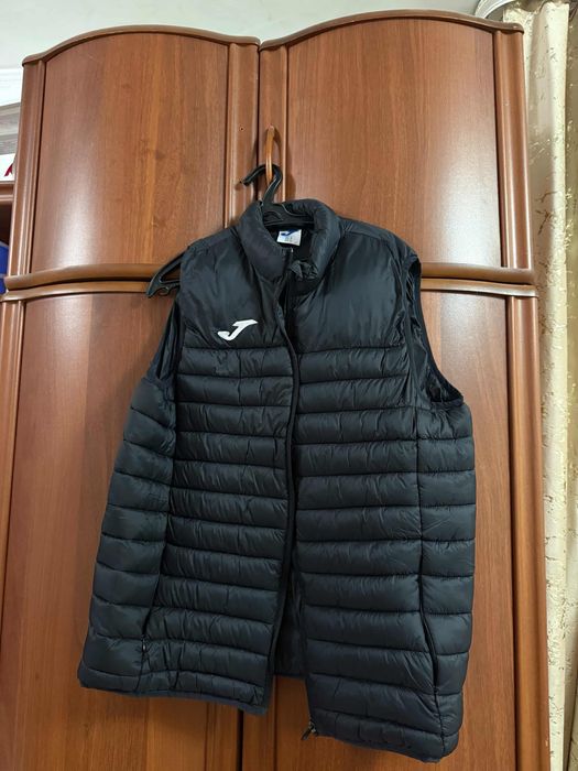 Жилетка мужская