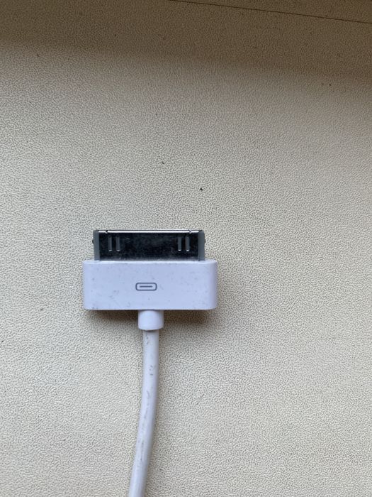 Аифон 4 на 8 гигобаит