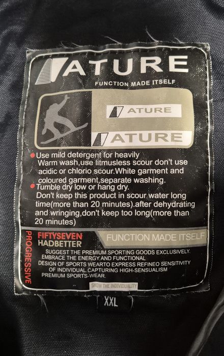 Geacă premium Ski Snowboard ATURE Bărbați - Mărimea XXL - Stare Impeca