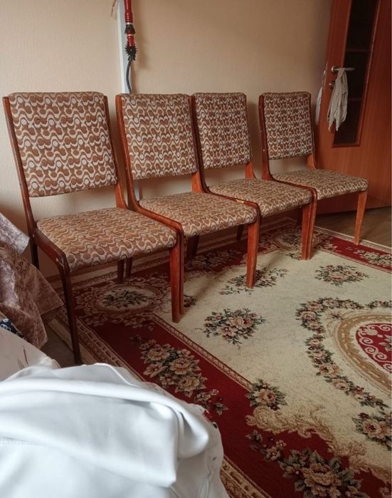 Стулья продам советский мощьный