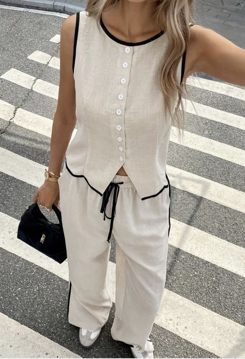 Продам стильную двойку