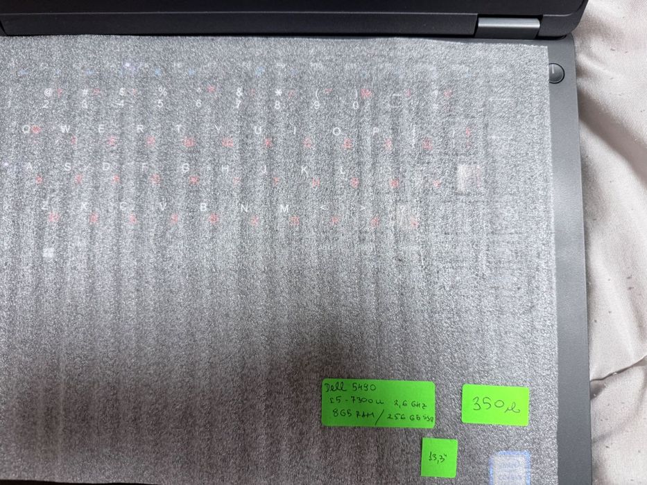 Като нов!Лаптоп Dell 5490