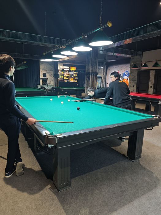 Bilyard stol sotiladi