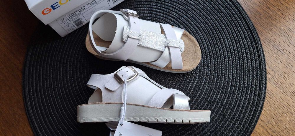 Нови сандали на Camper, Superfit, Biomecanics, Geox - н. 27