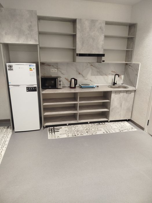 Циолковский 1 комнат 1 этаж 4 этажка