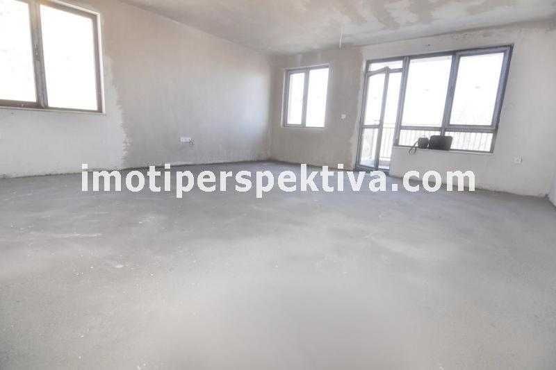 Продава се Многостаен апартамент в Пловдив, Остромила - 180 кв.м за 973 €/кв.м - Снимка #1