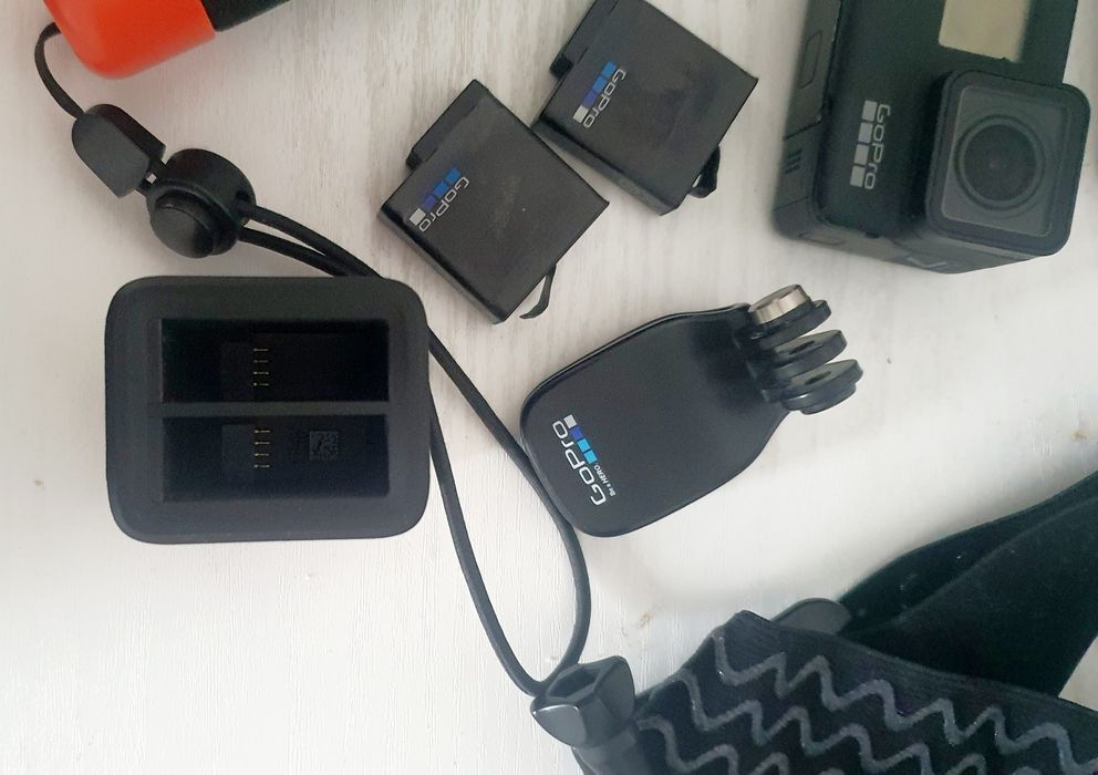 Incarcator dublu GoPro Hero7 Black
Acumulatori rezerva