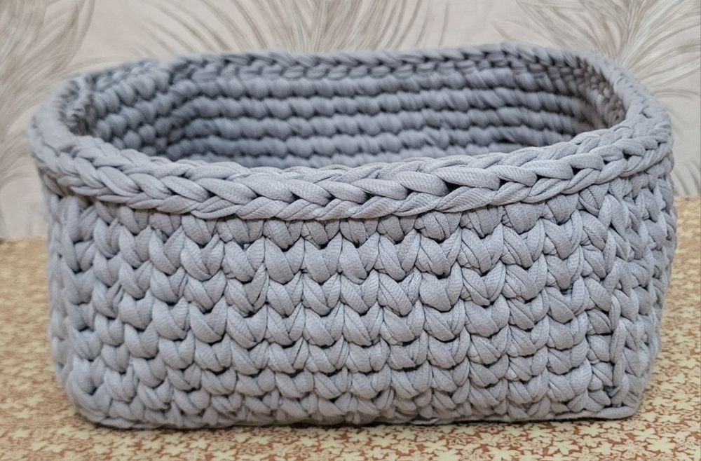 Вязаная коробочка