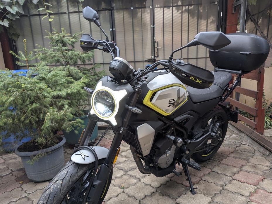 CFMoto 300 CL-X Heritage permis A2