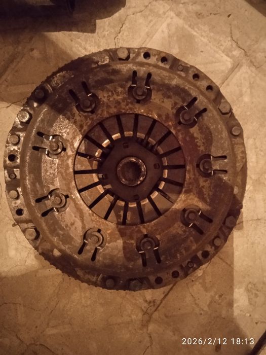 Маховик корзина диск сцепления