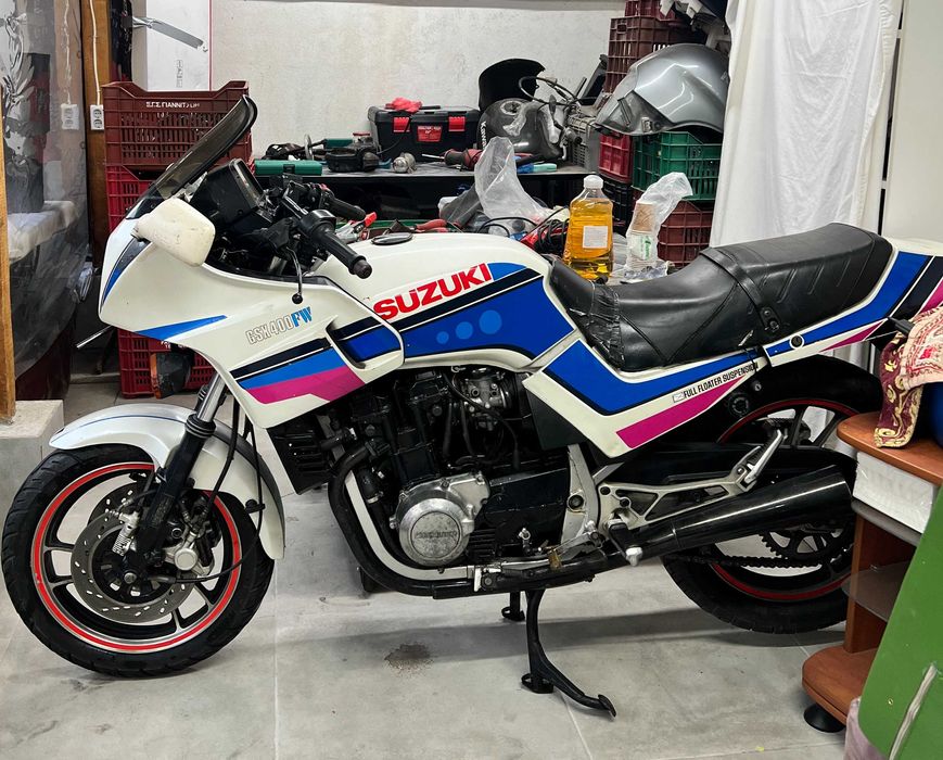 Мотоциклет  SUZUKI GSX 44O FW  Произведен в Япония