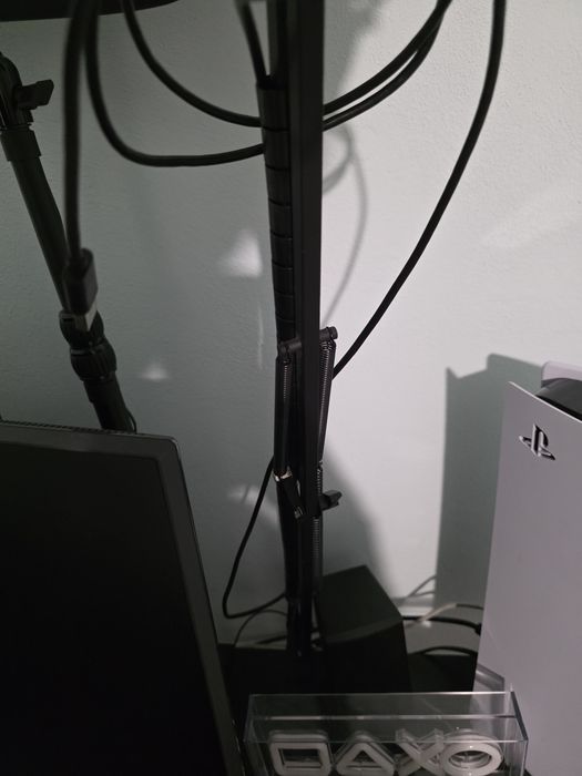 Pachet Streaming: Microfon Elgato Wave:3 + Braț Articulat