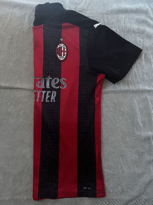 Tricou Ibravimovic