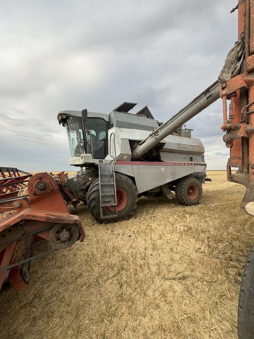 Продам комбайн вектор 410