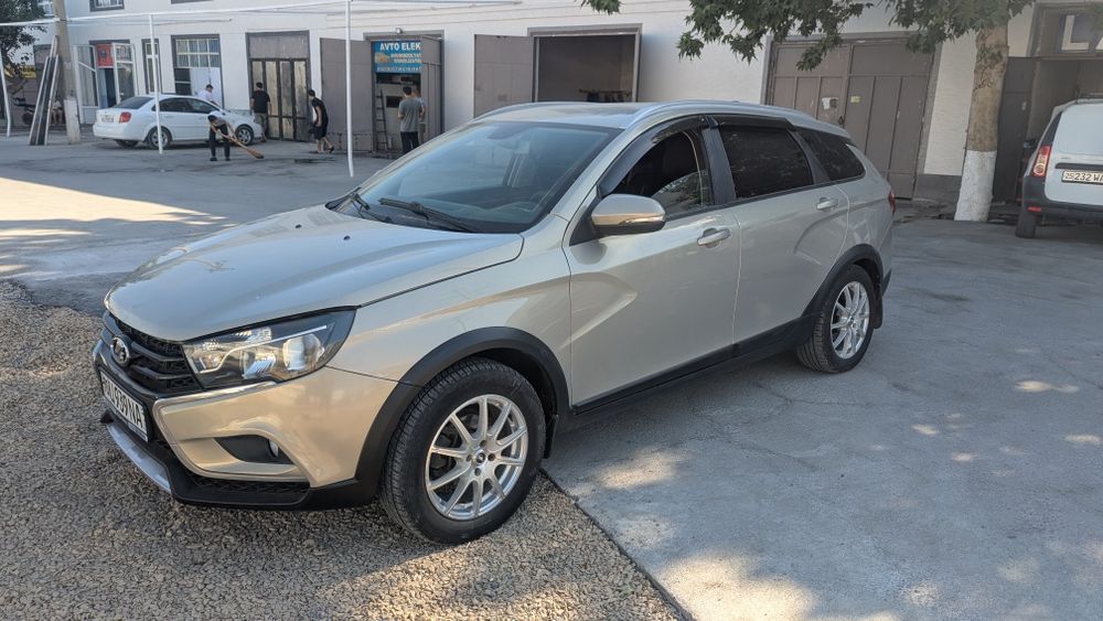 Lada Vesta Cross 2018 toza