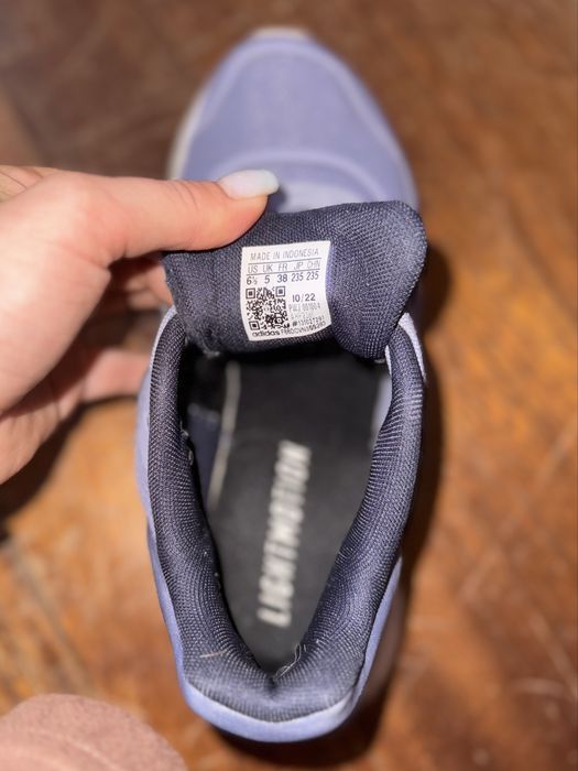 Маратонки Adidas 38 номер