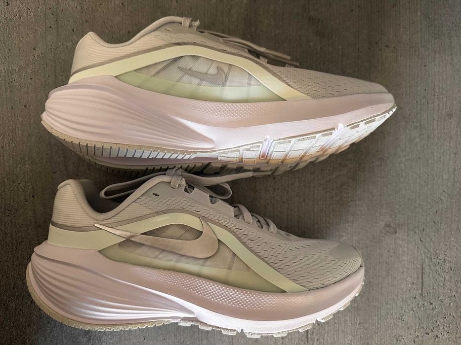 Нови маратонки - Nike Downshifter 14