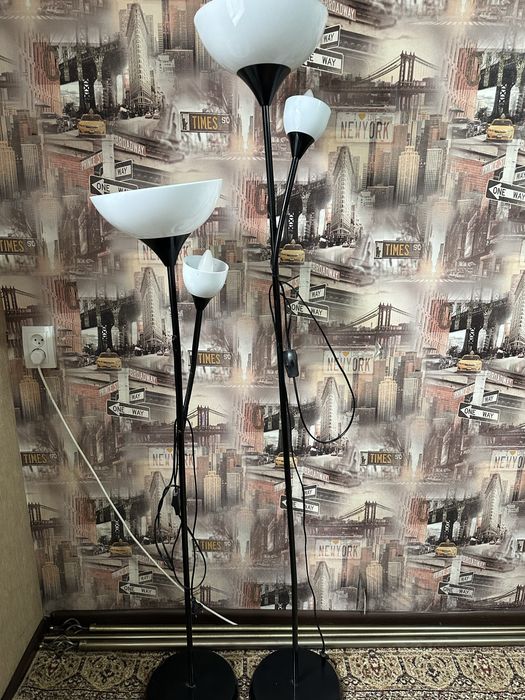 Продаются торшеры