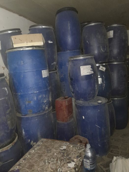 Harxil boʻchka bor kanister