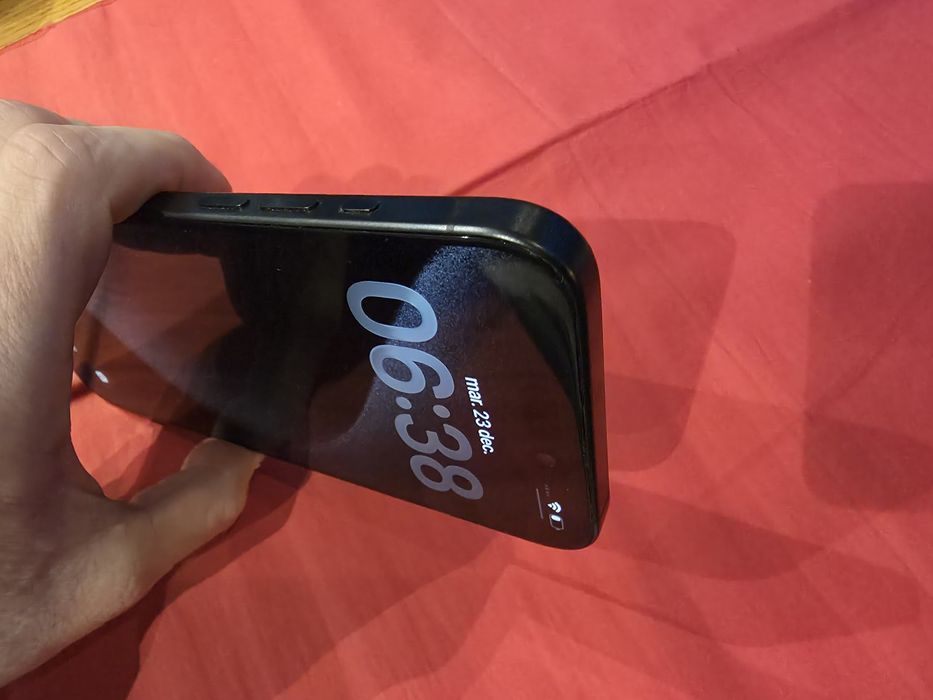 -Iphone 15Pro Max, 128Gb, 8Ram, Black Titanium, impecabil, bat-100%, n