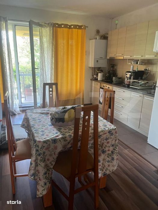 Apartament cu 3 camere, 59.40 mp, zona Eroilor