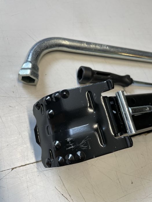 Cric original vw passat skoda superb