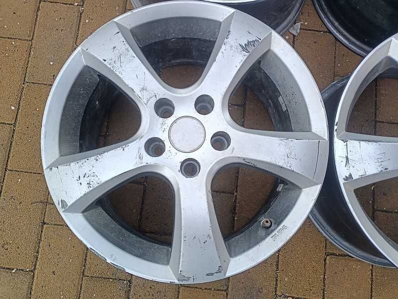 Продам легкосплавные диски.